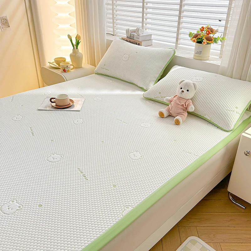Class A Natural Latex Breathable Folding Cool Feel Bed Mat, For Summer Quilted Smooth Mint Green Brown Bear Print Bed Cool Mat Class A Natural Latex Breathable Folding Cool Feel Bed Mat, For Summer Quilted Smooth Mint Green Brown Bear Print Bed Cool Mat
