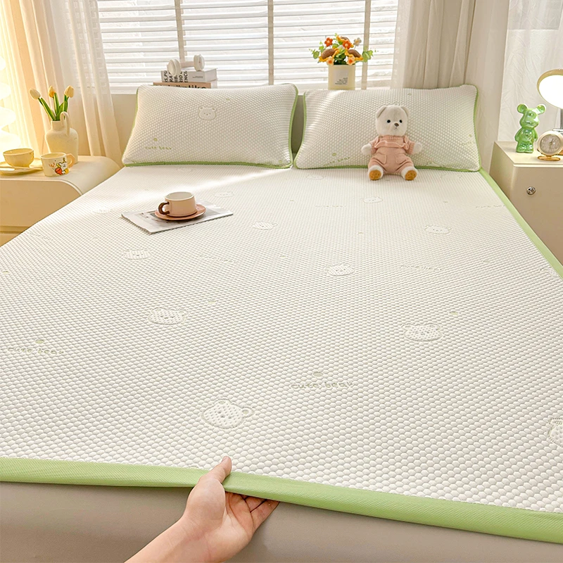 Class A Natural Latex Breathable Folding Cool Feel Bed Mat, For Summer Quilted Smooth Mint Green Brown Bear Print Bed Cool Mat Class A Natural Latex Breathable Folding Cool Feel Bed Mat, For Summer Quilted Smooth Mint Green Brown Bear Print Bed Cool Mat