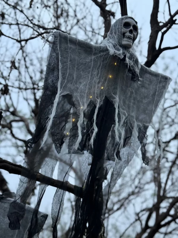 Spooky Halloween Outdoor LED Hanging Skeleton Ghost - Image 4