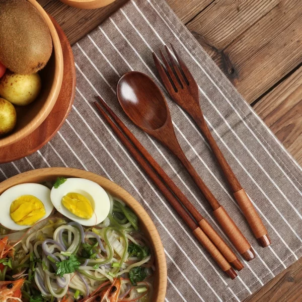 3-Piece Natural Wood Tableware Set - Image 5