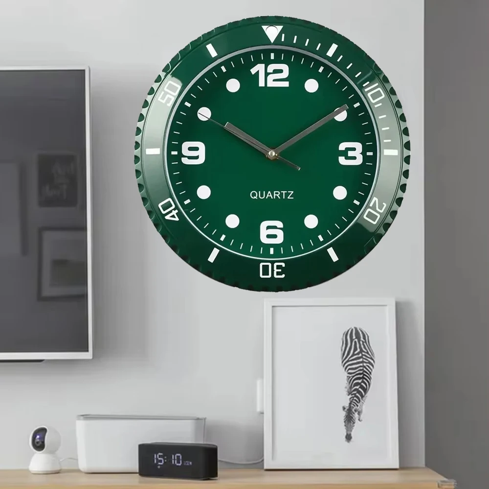 Luxury Modern Wall Clock – Stylish Home Decor Statement Piece
